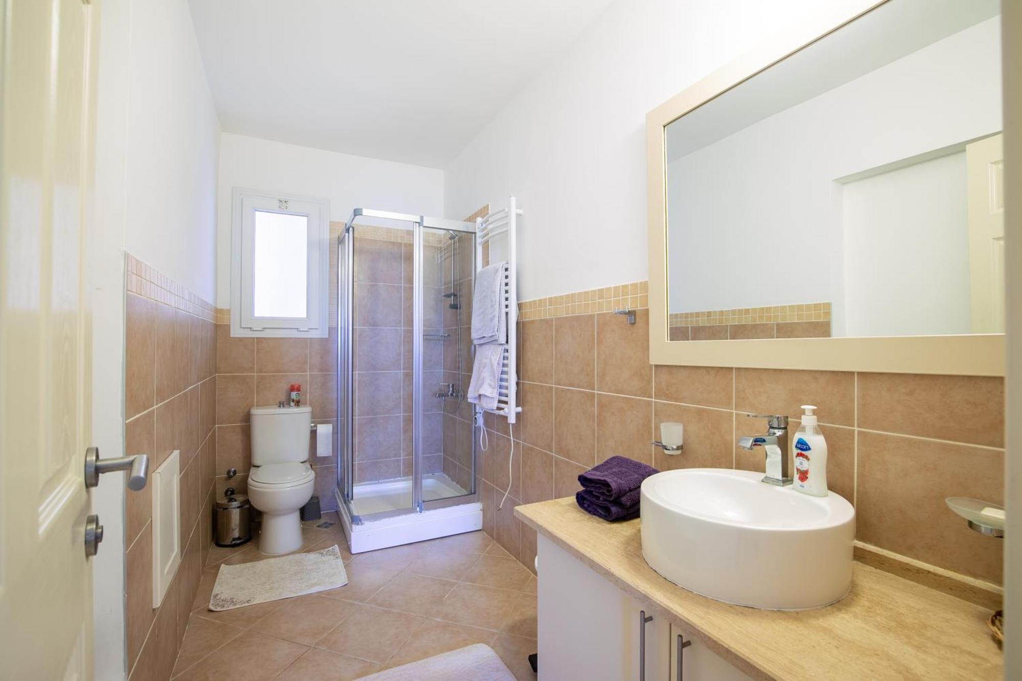 Exclusive In Thalassa Apartment